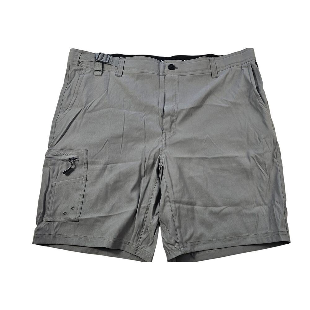 Realtree XL 40-42 grey cargo zip pocket quick dry performance cinch belt waist
